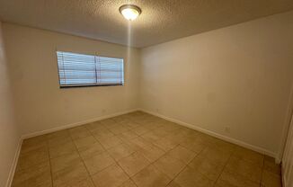 2 beds, 1 bath, $1,725, Unit 1