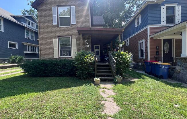 Three Bedroom on the NE Side of GR!