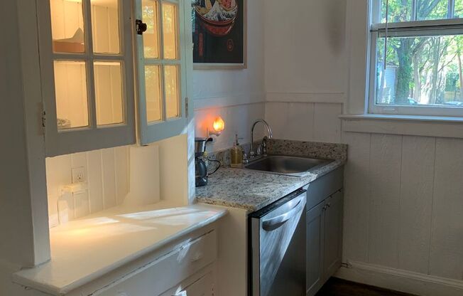 1 bed, 1 bath, 800 sqft, $1,825, Unit 1219-10