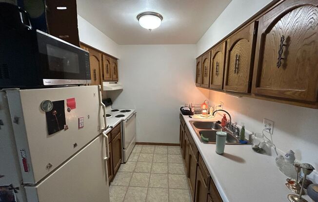 2300 Woodrow Court