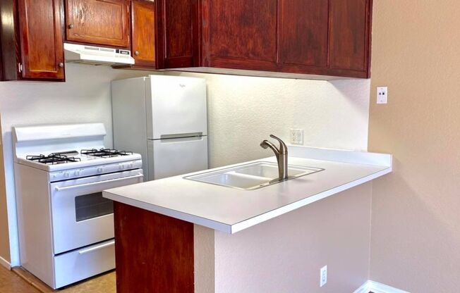 1 bed, 1 bath, 600 sqft, $2,195, Unit 19