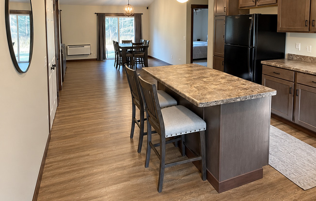 122-124 Hickory Lane