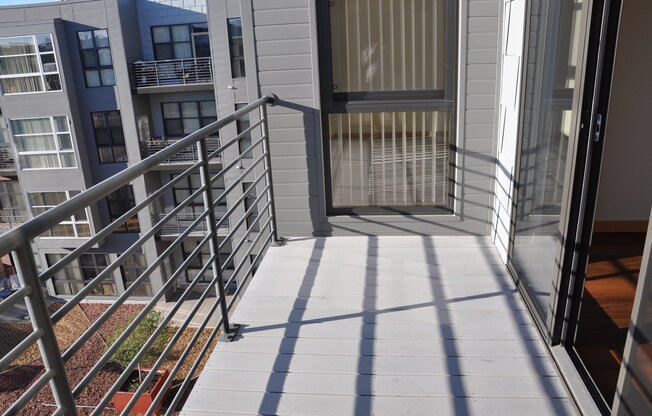 2 beds, 2 baths, 1,200 sqft, $2,525, Unit 511