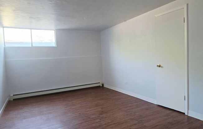 Spacious 3 bed/1 bath basement unit available now!