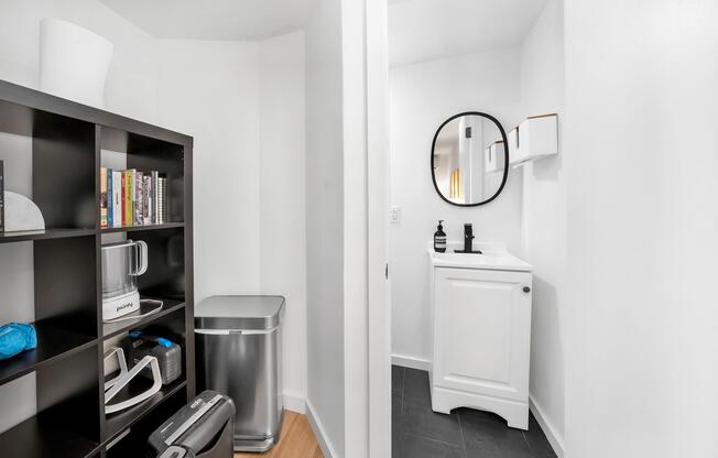 259 4 AVE
