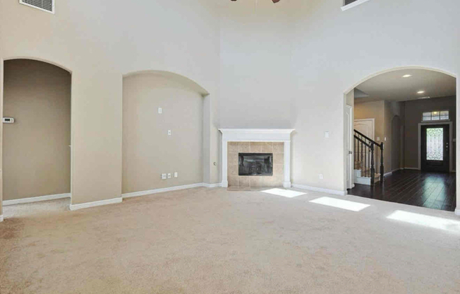 2708 LAUREL OAK DR