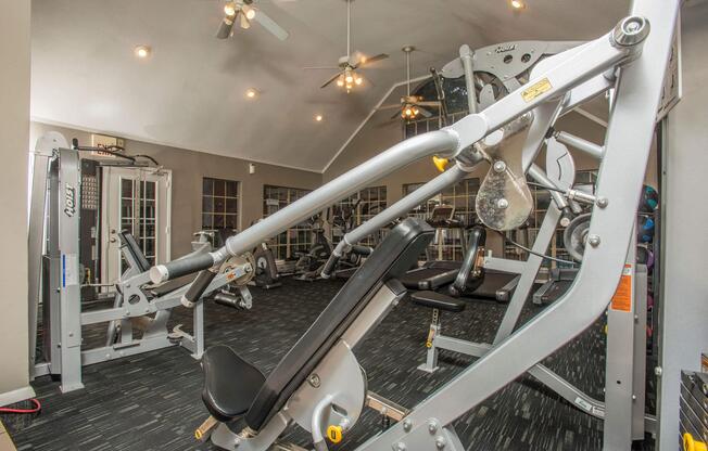 weight lifting equipment in the community gym