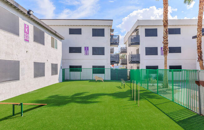 Skyline Parc Apartments
