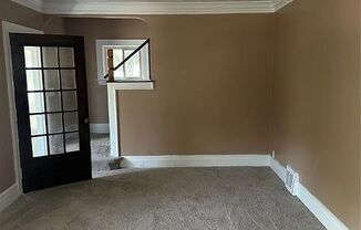 3 beds, 1 bath, $1,550