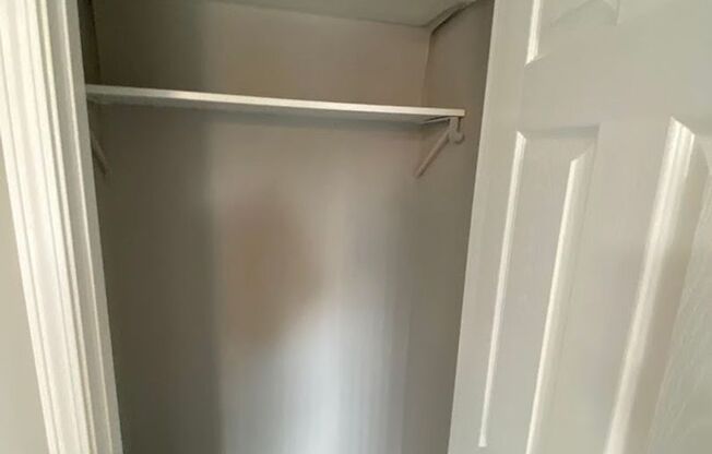 1 bed, 1 bath, 625 sqft, $1,425, Unit F 4333-08