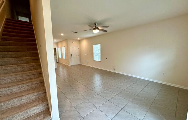 3 beds, 2.5 baths, $1,775