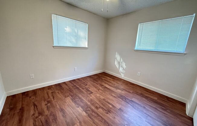2 beds, 2 baths, 950 sqft, $1,704, Unit WWK-301