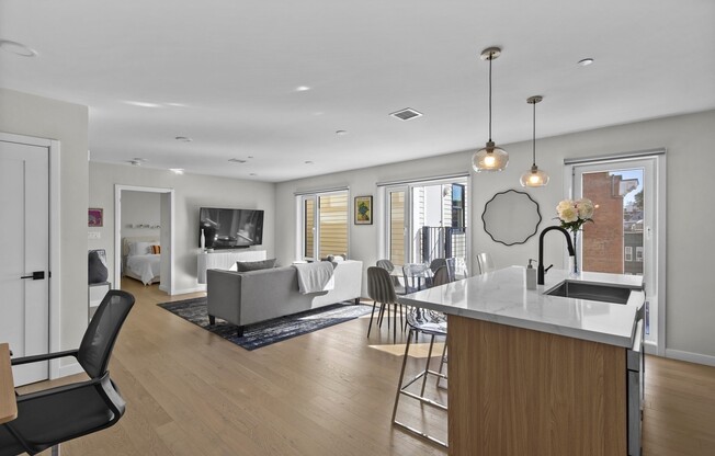 1 bed, 1 bath, 700 sqft, $3,300, Unit 411