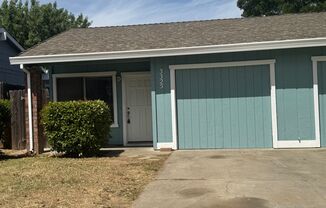 3325-3327 Jayanne Way