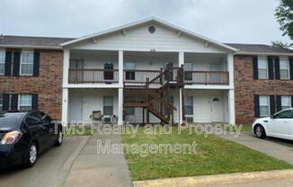 1602 E KANSAS CITY RD