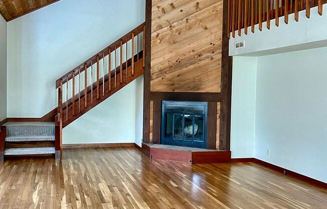 Bainbridge Island charmer ....delightfully Northwest 3 bedroom home now available