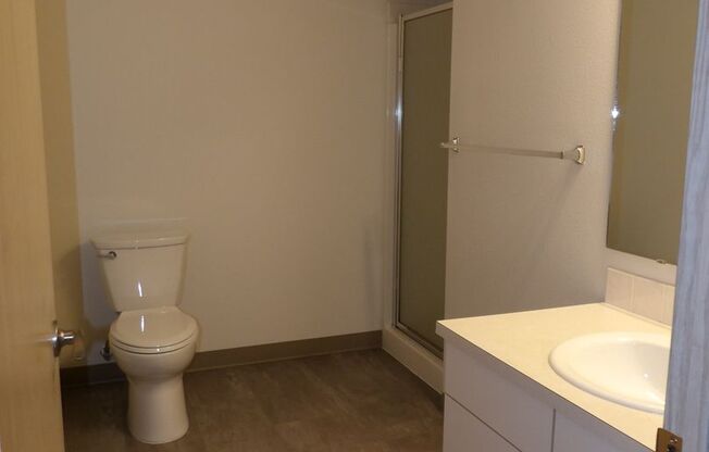 2 beds, 2.5 baths, 1,497 sqft, $2,050, Unit T92