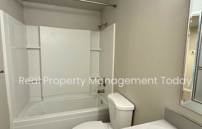 2 beds, 2 baths, 1,012 sqft, $2,200, Unit Unit 2804 (ADV only)