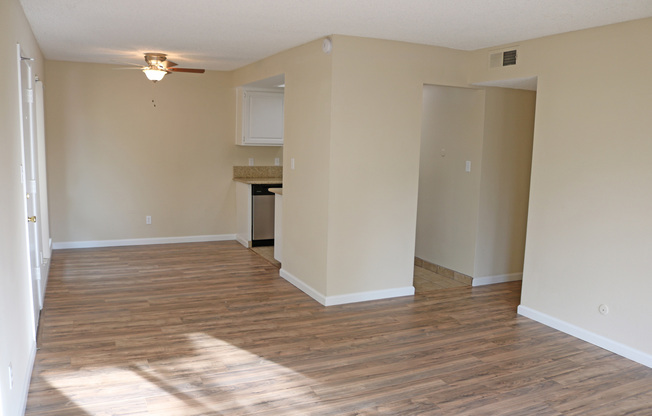 3 beds, 1.5 baths, 1,145 sqft, $1,895