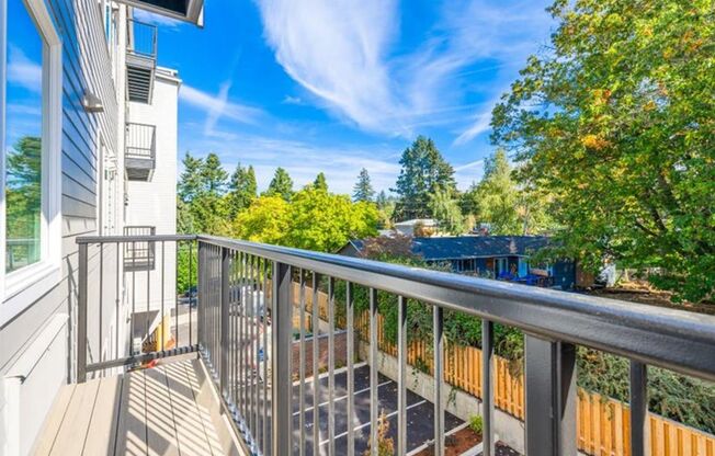 1 bed, 1 bath, 569 sqft, $1,595, Unit 404