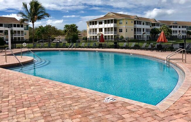 3 beds, 2 baths, $2,150, Unit Apt 711