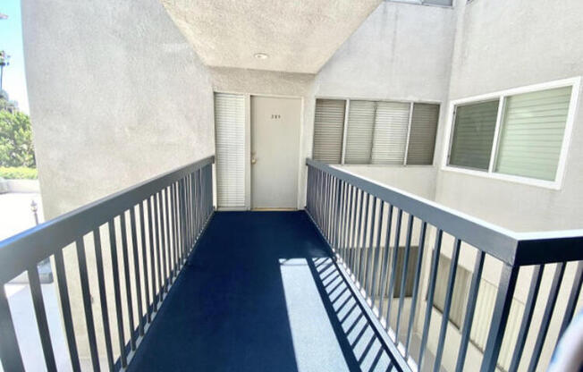 497 S El Molino Ave Unit 103