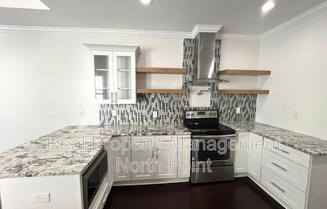 954 BYRON DR SW