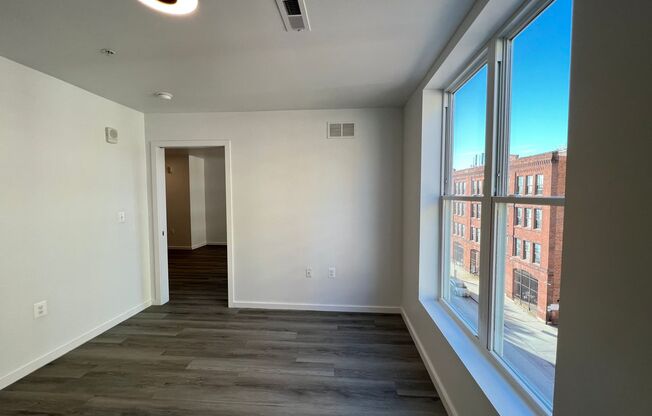 1 bed, 1 bath, 545 sqft, $1,704, Unit 511