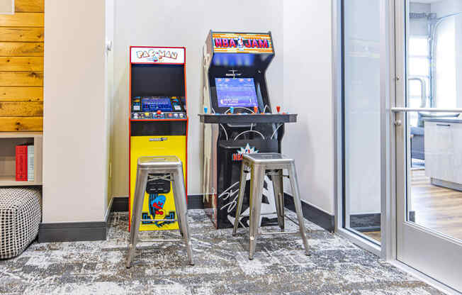 Arcades in the game room