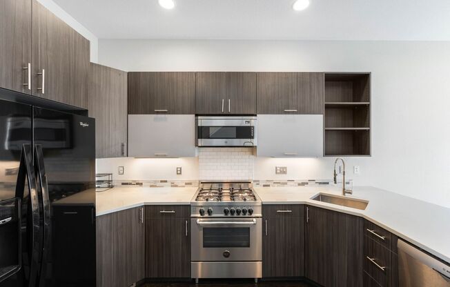 Modern 2BD, 2BA LoHi Townhome with Rooftop Deck