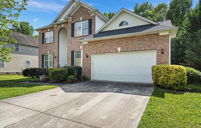 Spacious 5BR/3BA minutes from Ballantyne Village! 11514 Bridle Trace Ln