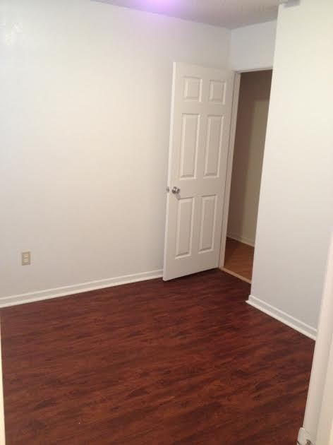 3 beds, 2 baths, $1,395