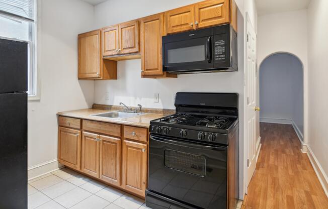 1606 GWYNNS FLS PKWY
