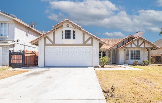 3 Bedroom/2 Bath Home in the Southwest - $2195 per Month!