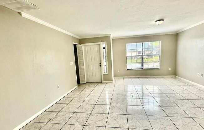 Single Family 3 bedroom 2 bath Must See