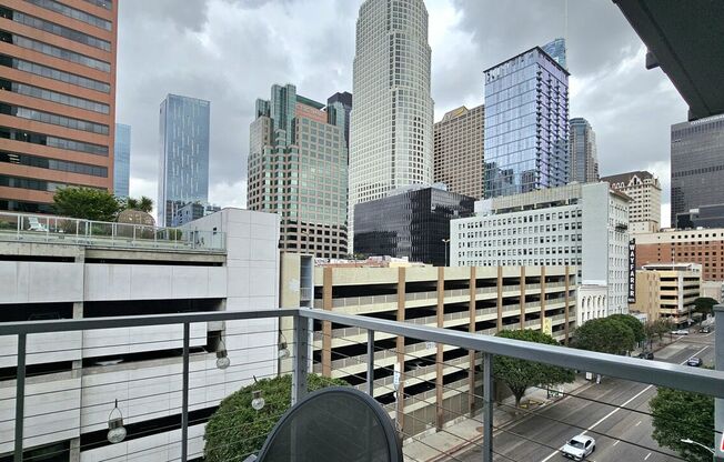 Studio, 1 bath, 660 sqft, $2,700, Unit 609