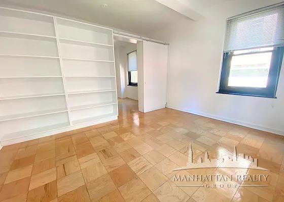 108 E 38th St #406