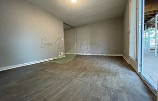 2 beds, 1 bath, 880 sqft, $1,100, Unit 1S