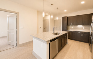 511 E FINLEY BLVD