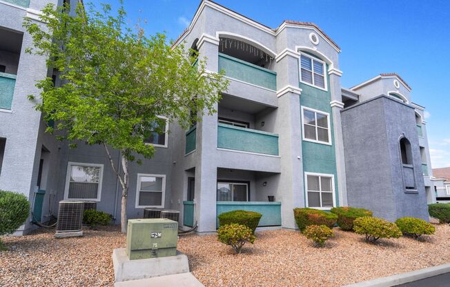 2 beds, 2 baths, $1,350, Unit UNIT 2099