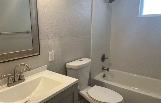 Fully Remodeled 1 bedroom, 1 bathroom downstairs apartment in West San Jose!