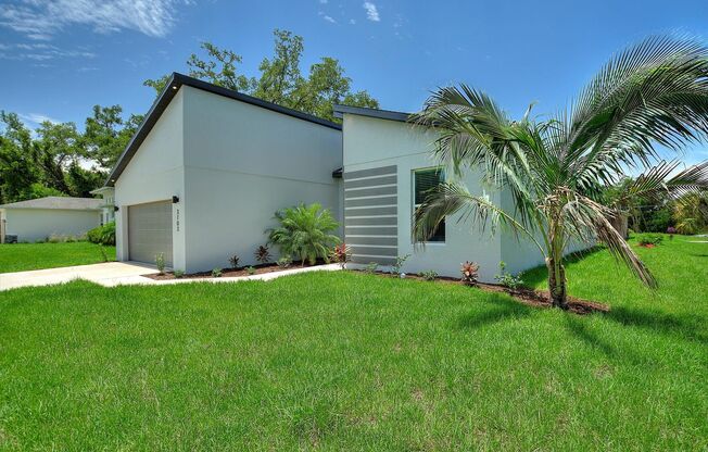 Deposit-Free! Modern, energy efficient home with ALL of the upgrades! North Port, FL