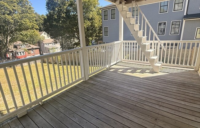 87 GLENDOWER RD