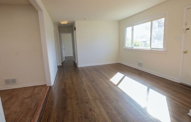 3 BED 1 BATH RANCH HOME IN MECHANICSVILLE