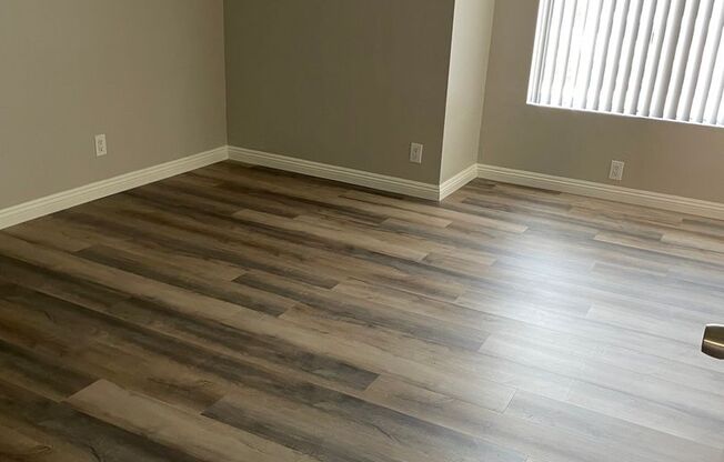 2 beds, 2 baths, 840 sqft, $1,800