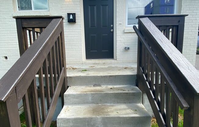 AVAILABLE NOW!! Across from Fisk University minutes from Downtown 2 BEDROOM