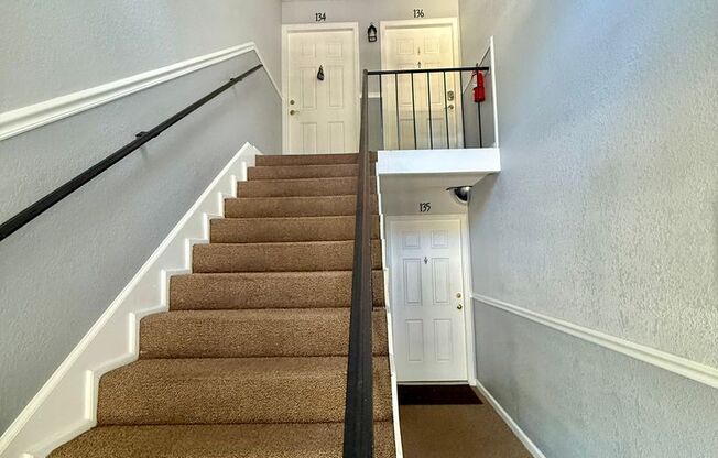 STRATFORD CONVENIENT 1/1 CONDO IN SEMINOLE COUNTY WINTER PARK