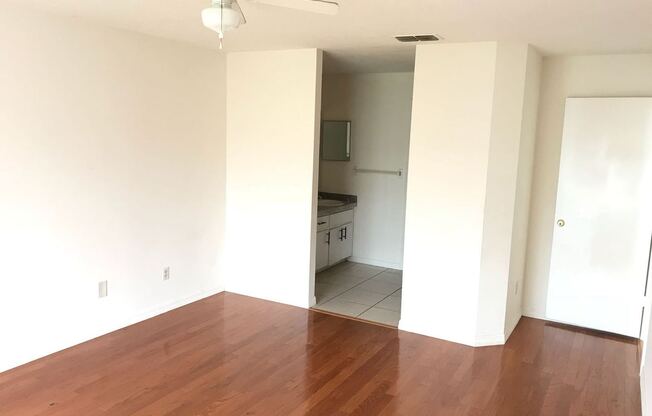 3 beds, 2 baths, $2,150