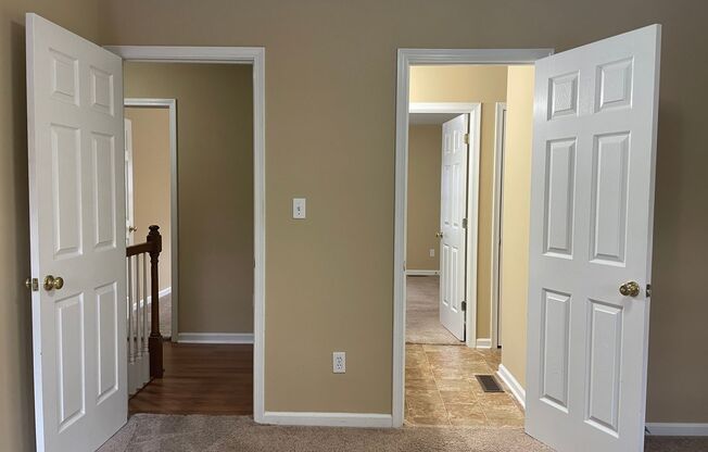 2 beds, 2 baths, 1,100 sqft, $875, Unit C7