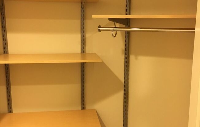 Studio, 1 bath, 440 sqft, $2,650, Unit 0613